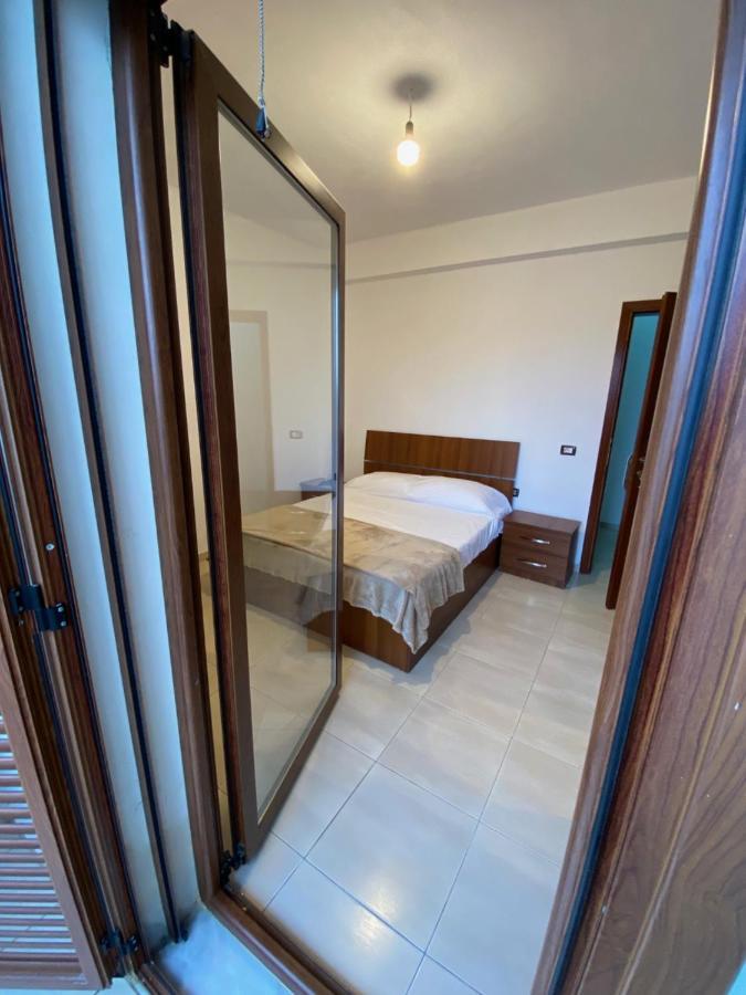 Vila Bali Durres Exterior photo