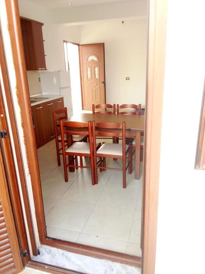 Vila Bali Durres Exterior photo