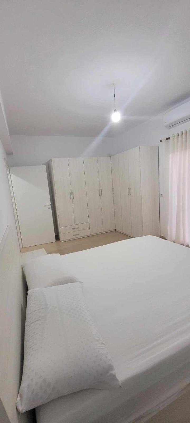 Vila Bali Durres Exterior photo